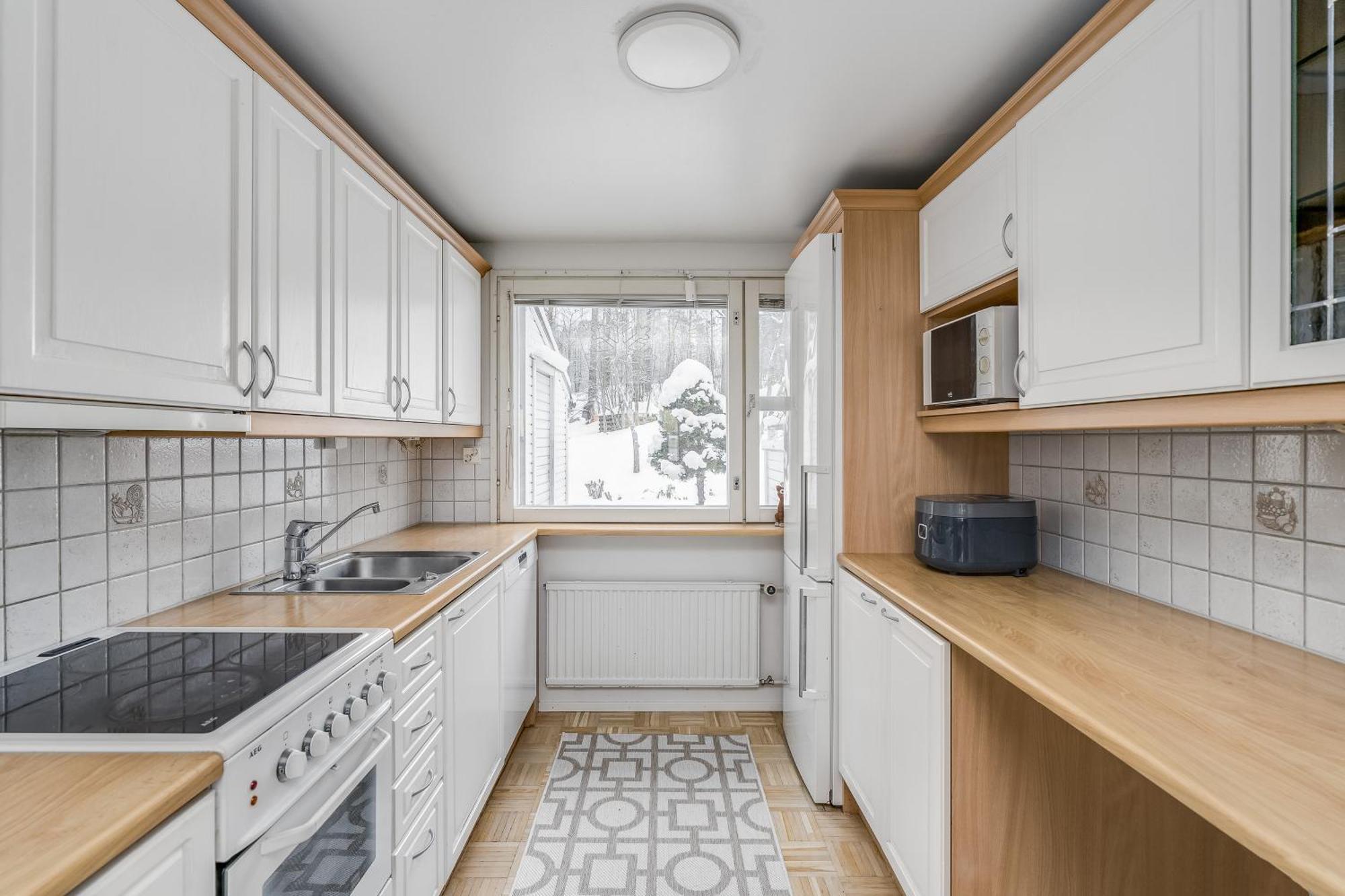 Private Rooms Near Metro, Free Parking,Direct Bus From Airport Helsinki Exterior photo